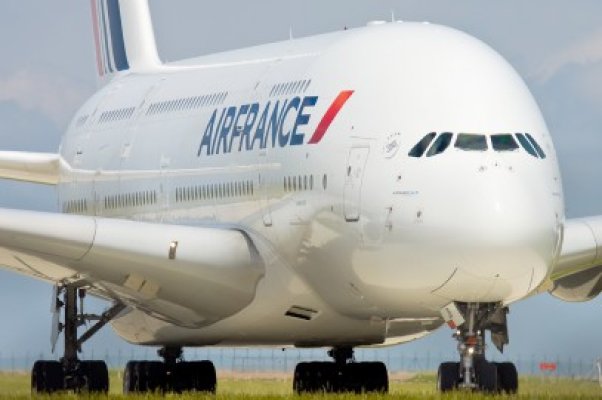 Air France prevede anularea a 60% din zborurile programate pentru luni